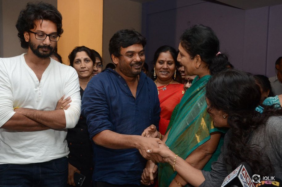 Jyothi-Lakshmi-Movie-Press-Meet